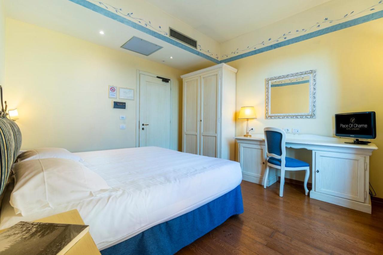 Hotel Borgo Di Cortefreda - Place Of Charme Tavarnelle Val di Pesa Екстериор снимка