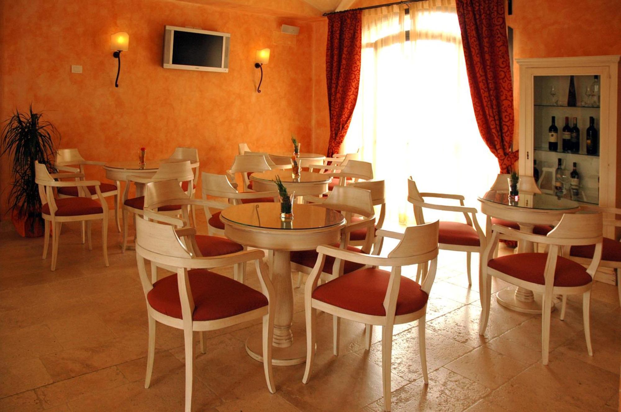 Hotel Borgo Di Cortefreda - Place Of Charme Tavarnelle Val di Pesa Ресторант снимка